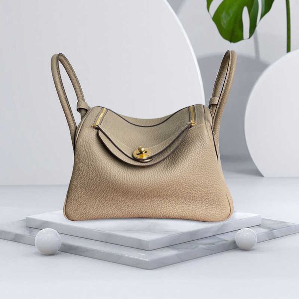 designer luxury women bags kelys herme high version women's fashion trend handbag hand sewn wax thread single shoulder birkins large ca
designer luxury women bags kelys herme high version women's fashion trend handbag hand sewn wax thread single shoulder birkins large ca