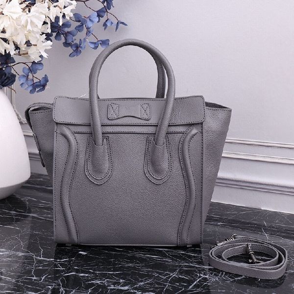 luxury designer handbags litchi pattern smiling face bag high-end new retro european and american fashion single shoulder diagonal handbag l
luxury designer handbags litchi pattern smiling face bag high-end new retro european and american fashion single shoulder diagonal handbag l