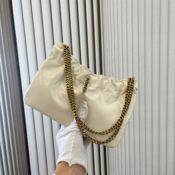 clouds bag 2022 premium lady crossbody pleated bags leather gold silver metal chain cloud pack hobo high brand soft ruched leather women eve
clouds bag 2022 premium lady crossbody pleated bags leather gold silver metal chain cloud pack hobo high brand soft ruched leather women eve