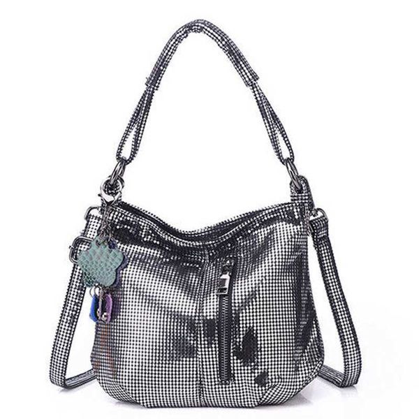 Shoulder Bags Arliwwi Summer Pu Leather Shiny Tote Delicate Metalic Crossbody Messenger for Women P199 221024
Shoulder Bags Arliwwi Summer Pu Leather Shiny Tote Delicate Metalic Crossbody Messenger for Women P199 221024