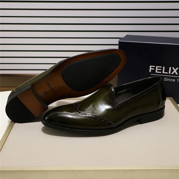 2022 smooth patent leather mens loafers shoes wing tip slip-on pointed toe party wedding dress shoes for men black green
2022 smooth patent leather mens loafers shoes wing tip slip-on pointed toe party wedding dress shoes for men black green