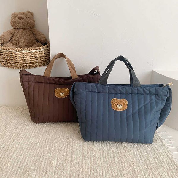 diaper bags zipper embroidered quilted baby storage maternity cartoon bear mom shoulder travel large outing t221024
diaper bags zipper embroidered quilted baby storage maternity cartoon bear mom shoulder travel large outing t221024