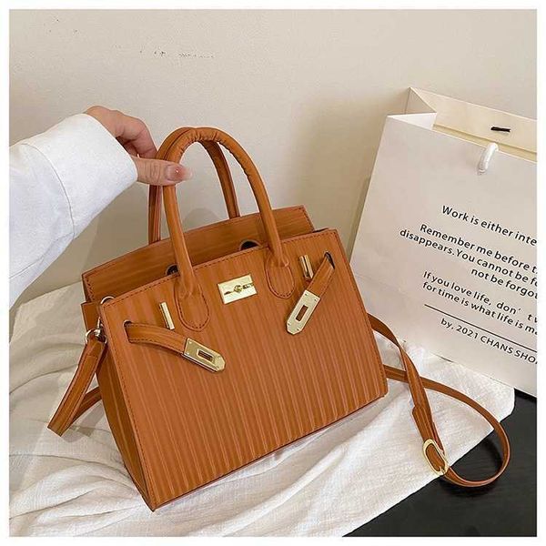handbags herrbags luxury mus brand designer hermee totes female classic kellies handle border versatile style bag vertical stripe platinum f
handbags herrbags luxury mus brand designer hermee totes female classic kellies handle border versatile style bag vertical stripe platinum f