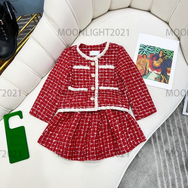 2022fw elegant red girls autumn dresses sets brand designer girl jackets with half skirts two pieces set winter pleated skirts high end chil, White
2022fw elegant red girls autumn dresses sets brand designer girl jackets with half skirts two pieces set winter pleated skirts high end chil, White