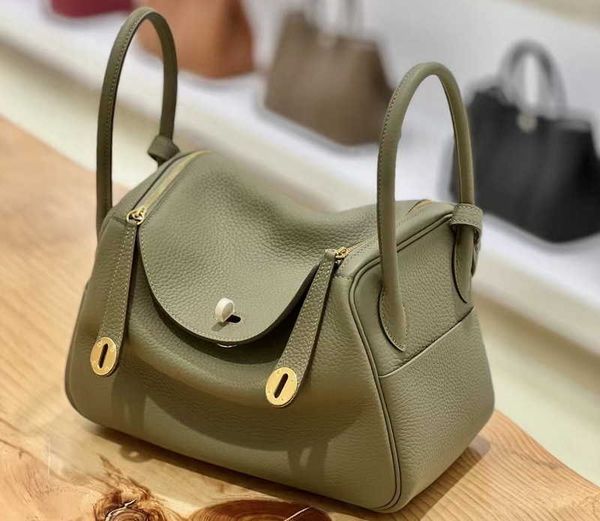 designer luxury women bags kelys herme high version women's fashion trend handbag hand sewn wax thread single shoulder birkins large ca
designer luxury women bags kelys herme high version women's fashion trend handbag hand sewn wax thread single shoulder birkins large ca