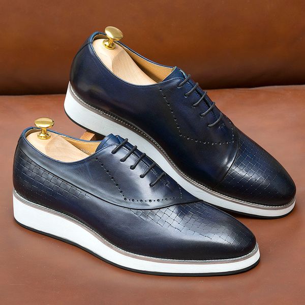 2022 brand casual shoes for men genuine leather mens oxfords lace-up sneakers fashion brogue design outdoor daily shoes male, Black
2022 brand casual shoes for men genuine leather mens oxfords lace-up sneakers fashion brogue design outdoor daily shoes male, Black