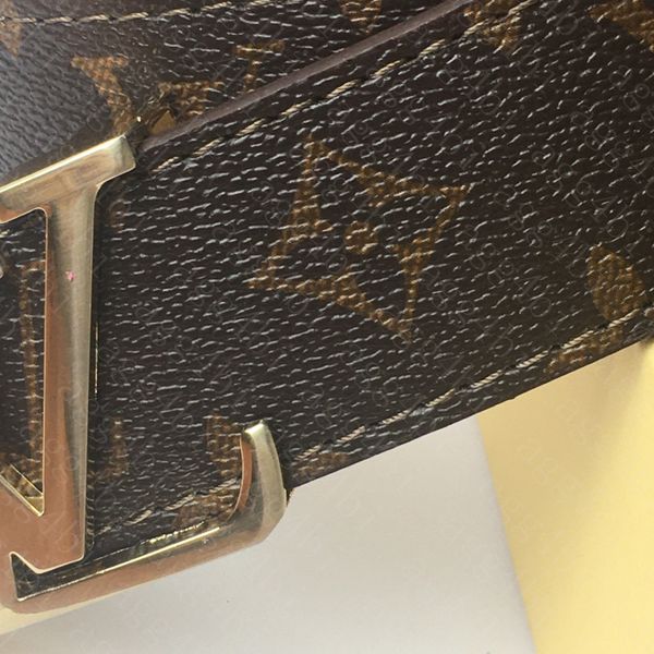 2022 fashion big buckle genuine leather belt no box designer belts men women mens black cowhide belt gift box, Black;brown
2022 fashion big buckle genuine leather belt no box designer belts men women mens black cowhide belt gift box, Black;brown