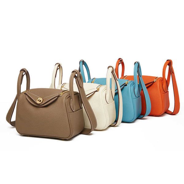 designer luxury women bags kelys herme high version women's fashion trend handbag hand sewn wax thread single shoulder birkins large ca
designer luxury women bags kelys herme high version women's fashion trend handbag hand sewn wax thread single shoulder birkins large ca