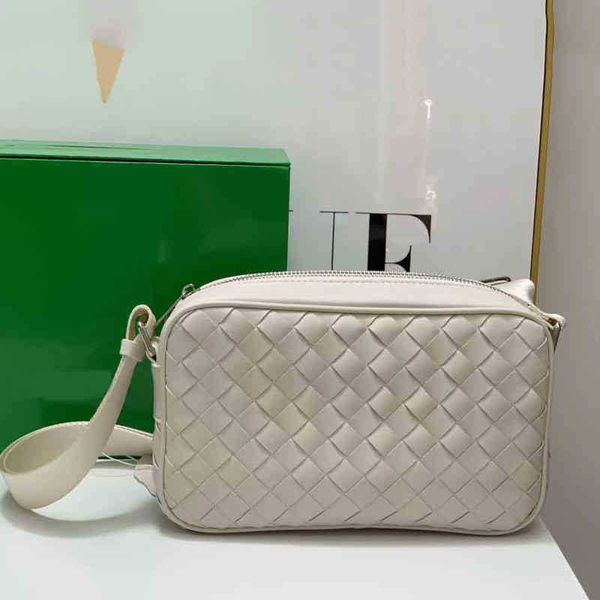 shoulder bags satchel designer large capacity weav designer camera bag women men leather crossbody bag lady underarm bag shopping shoulder h
shoulder bags satchel designer large capacity weav designer camera bag women men leather crossbody bag lady underarm bag shopping shoulder h