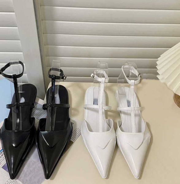 2022 new flat shoes buckle back air champagne wedding shoes for women pointed sandals female, Black
2022 new flat shoes buckle back air champagne wedding shoes for women pointed sandals female, Black