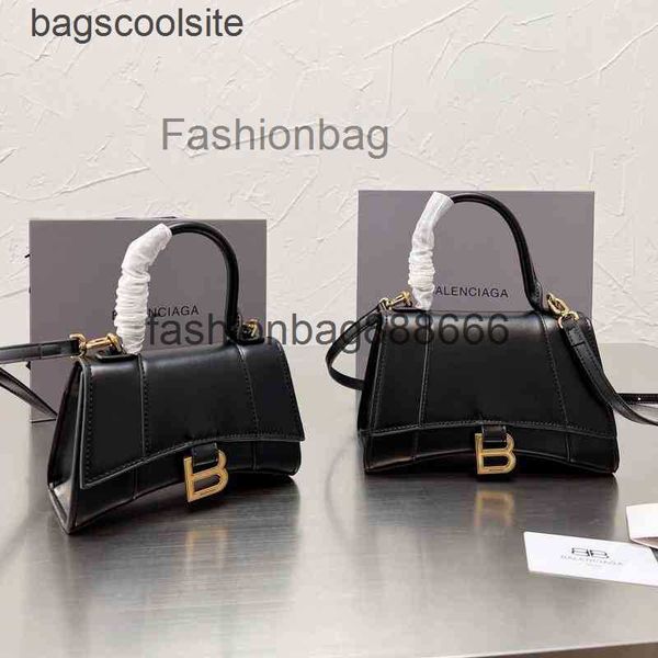 purses balencigas bag pattern handbags bags designer single leather family 2022 hourglass high version women's crocodile
purses balencigas bag pattern handbags bags designer single leather family 2022 hourglass high version women's crocodile