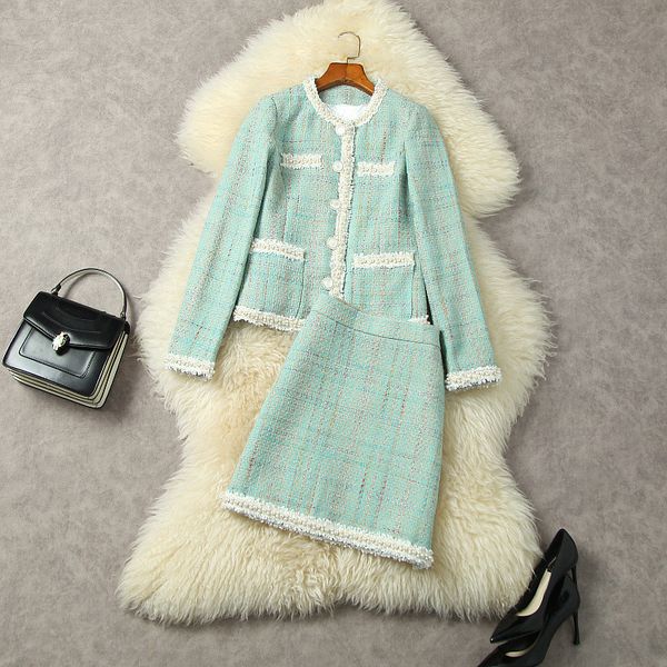 two piece dress new european and american women's wear for winter 2022 long sleeved blue heavy beaded tweed jacket skirts fashion suits, White
two piece dress new european and american women's wear for winter 2022 long sleeved blue heavy beaded tweed jacket skirts fashion suits, White
