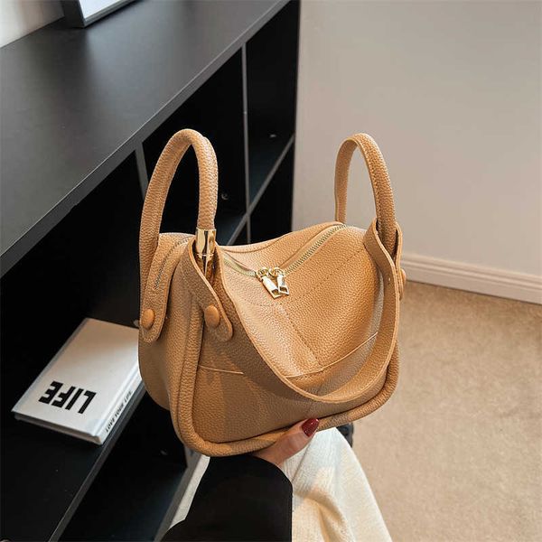 designer luxury women bags kelys herme high version women's fashion trend handbag hand sewn wax thread single shoulder birkins large ca
designer luxury women bags kelys herme high version women's fashion trend handbag hand sewn wax thread single shoulder birkins large ca