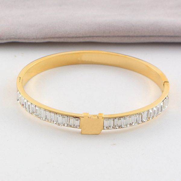 designer luxury gold rose silver diamond bangle letter black titanium steel bangles vintage love bracelets for women men jewelry wholesale
designer luxury gold rose silver diamond bangle letter black titanium steel bangles vintage love bracelets for women men jewelry wholesale