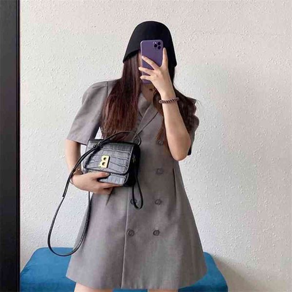 designer balencigas handbags hourglass bag buckle leather pink bean curd small square single shoulder messenger organ
designer balencigas handbags hourglass bag buckle leather pink bean curd small square single shoulder messenger organ