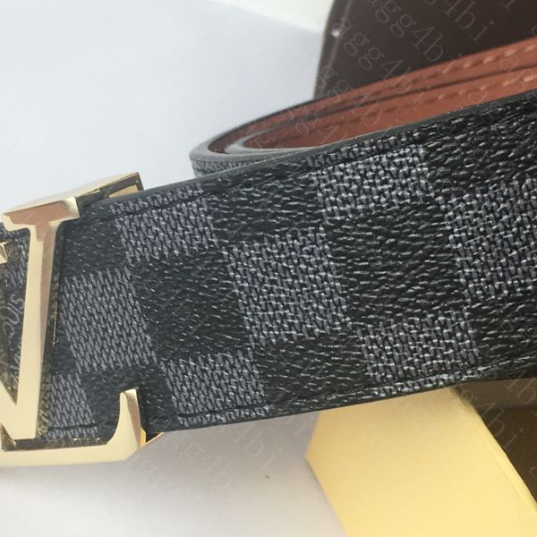 2022 designer women's belt men's two-letter leather v buckle classic casual luxury belts gift box, Black;brown
2022 designer women's belt men's two-letter leather v buckle classic casual luxury belts gift box, Black;brown