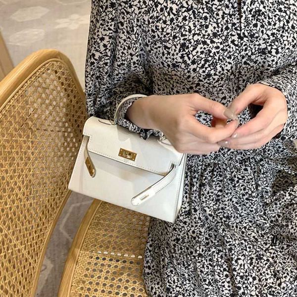 bag designer female luxury generation totes handbags hermee classic mini kellies trendy handle high end sense shoulder messenger handbag 10
bag designer female luxury generation totes handbags hermee classic mini kellies trendy handle high end sense shoulder messenger handbag 10