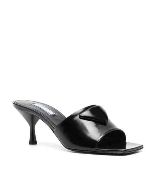 women sandal slipper slide shoes luxury designer sandals patent leathers logo plaque mid-heel mules open-toe mules square toe 35-43 with box, Black
women sandal slipper slide shoes luxury designer sandals patent leathers logo plaque mid-heel mules open-toe mules square toe 35-43 with box, Black