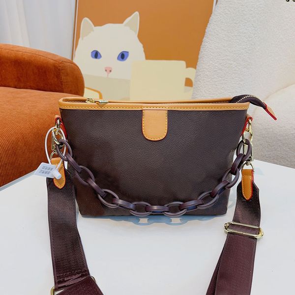 new chain mini bag women flap crossbody shoulder bags woman handbags purse luxury bags pvc canvas genuine leather old flower gold hardware
new chain mini bag women flap crossbody shoulder bags woman handbags purse luxury bags pvc canvas genuine leather old flower gold hardware