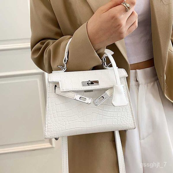 luxury famous women's shoulder bags fashion cosmetic bag totes crocodile h home handbags designed by famous designer cross body purses
luxury famous women's shoulder bags fashion cosmetic bag totes crocodile h home handbags designed by famous designer cross body purses