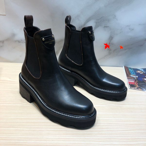 designer women roman stud calfskin combat boots lady fashion ankle boot leather rivet winter flat sneakers size eur 35-40 -l026, Black
designer women roman stud calfskin combat boots lady fashion ankle boot leather rivet winter flat sneakers size eur 35-40 -l026, Black
