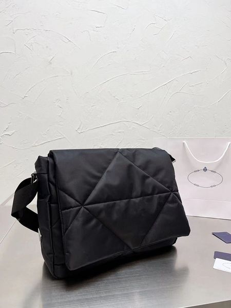 luxury designer men nylon messenger bag tramp large women crossbody small tote handbag postman hobo recycled nylon
luxury designer men nylon messenger bag tramp large women crossbody small tote handbag postman hobo recycled nylon