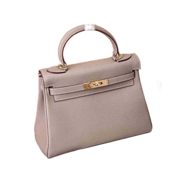 spkz keilys head herme leather designer lychee handbag new bag in spring and summer of 22
spkz keilys head herme leather designer lychee handbag new bag in spring and summer of 22