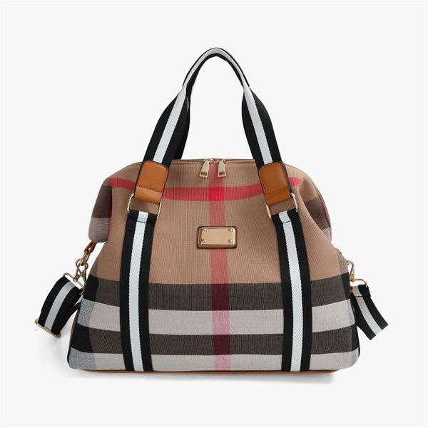 handbag 2021 checked bag large capacity canvas travel single shoulder portable messenger contrast for men and women2540, Black;red
handbag 2021 checked bag large capacity canvas travel single shoulder portable messenger contrast for men and women2540, Black;red