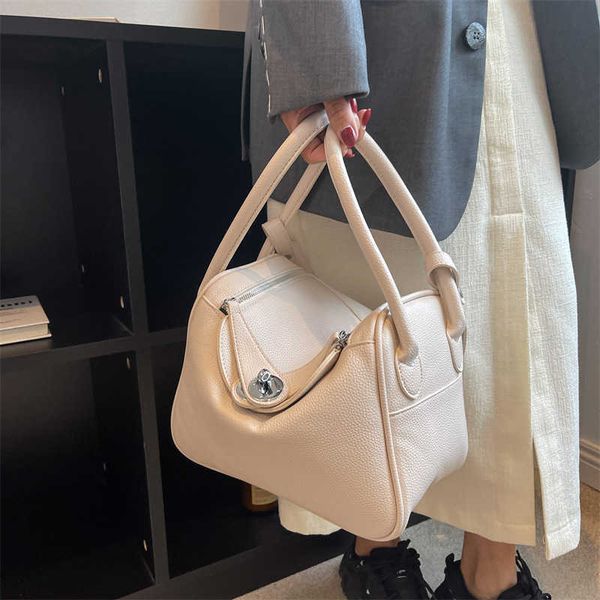 designer luxury women bags kelys herme high version women's fashion trend handbag hand sewn wax thread single shoulder birkins large ca
designer luxury women bags kelys herme high version women's fashion trend handbag hand sewn wax thread single shoulder birkins large ca