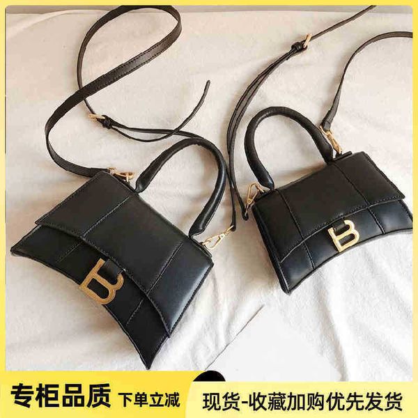 hourglass crocodiless balenciga real leather mini minority light luxurys women's high hand messengerluxury fashion brand should
hourglass crocodiless balenciga real leather mini minority light luxurys women's high hand messengerluxury fashion brand should