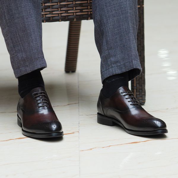 large size 38 to 47 classic men's dress shoes genuine leather oxford lace-up italian style business office wedding formal sh, Black
large size 38 to 47 classic men's dress shoes genuine leather oxford lace-up italian style business office wedding formal sh, Black