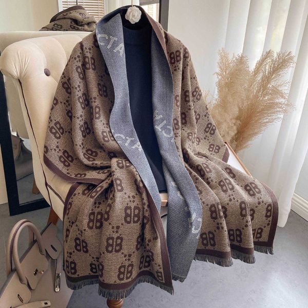 classic scarf fashion brand cashmere women's winter double sided printing b letter jacquard warm keeping neck fashionable versatile sha, Blue;gray
classic scarf fashion brand cashmere women's winter double sided printing b letter jacquard warm keeping neck fashionable versatile sha, Blue;gray