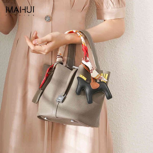 original designer herms bags maihui leather handbag vegetable basket children's 2022 bucket female red cowhide bride's wedding
original designer herms bags maihui leather handbag vegetable basket children's 2022 bucket female red cowhide bride's wedding