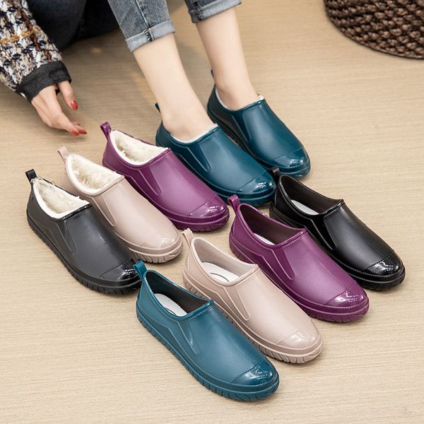 casual fashion low rain boots women waterproof rainshoes short tube kitchen car washing all year round working water ankle shoes women, Black;red
casual fashion low rain boots women waterproof rainshoes short tube kitchen car washing all year round working water ankle shoes women, Black;red