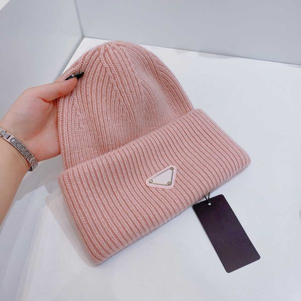 designer beanie knitted cap wool hat classical color women and men block knit sports skull caps ladies casual outdoor run keep warm link1, Blue;gray
designer beanie knitted cap wool hat classical color women and men block knit sports skull caps ladies casual outdoor run keep warm link1, Blue;gray