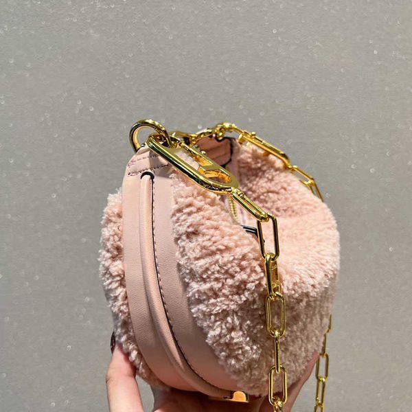 designer crossbody chain bag womens handbag fashion half moon shoulder bags women luxury metal letters purse handbags 2210214
designer crossbody chain bag womens handbag fashion half moon shoulder bags women luxury metal letters purse handbags 2210214