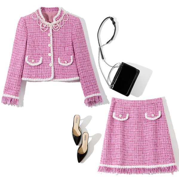 2022 autumn pink plaid two piece dress sets long sleeve round neck tweed single-breasted coat & high waist tassel short skirt suits set y2o1, White
2022 autumn pink plaid two piece dress sets long sleeve round neck tweed single-breasted coat & high waist tassel short skirt suits set y2o1, White