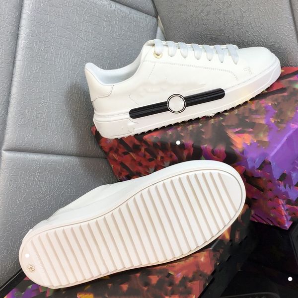 designers ankle autumn casual shoes winter board shoe light sports tennis sneaker soft white male flat running shoes size eur 35-41, Black
designers ankle autumn casual shoes winter board shoe light sports tennis sneaker soft white male flat running shoes size eur 35-41, Black