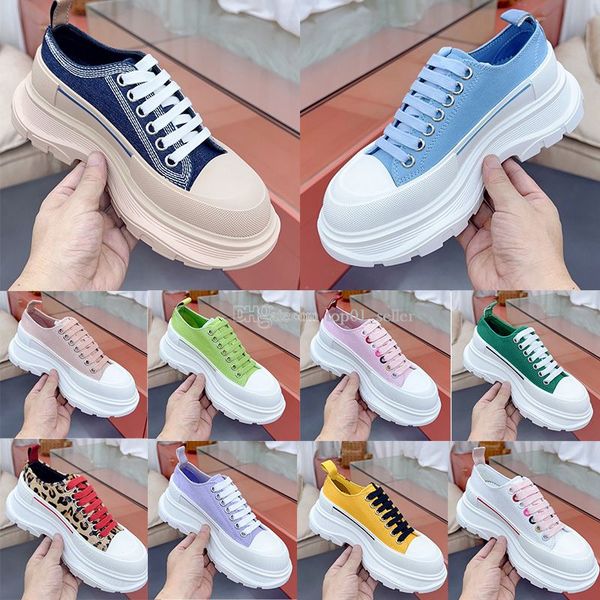 2022ss new luxury tread slick platform shoes chaussures fashion canvas low triple black white royal pale pink red women mens casual sneaker
2022ss new luxury tread slick platform shoes chaussures fashion canvas low triple black white royal pale pink red women mens casual sneaker