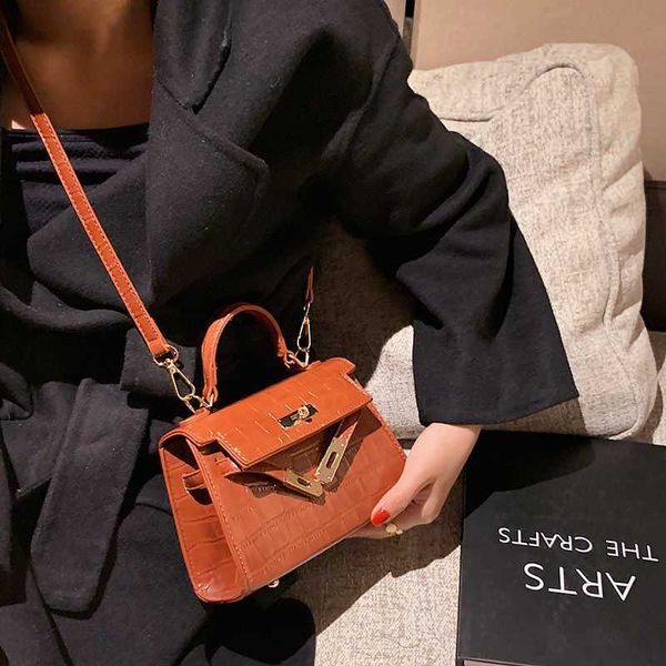mini designer niche luxury totes bag hermee french classic kellies style handle handbags crocodile pattern portable cross body small shoulde
mini designer niche luxury totes bag hermee french classic kellies style handle handbags crocodile pattern portable cross body small shoulde