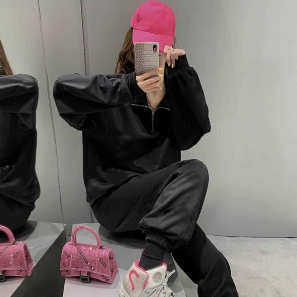 designer luxury womens bag balencigas handbag b-shaped paris single shoulder messenger fashion square gift shoulder oblique span versatile h
designer luxury womens bag balencigas handbag b-shaped paris single shoulder messenger fashion square gift shoulder oblique span versatile h