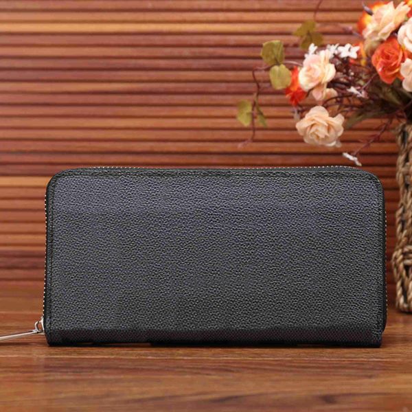 luxury designer long leather wallets letter print hand bag womens credit card holder women casual business zipper coin purses clutch compart, Red;black
luxury designer long leather wallets letter print hand bag womens credit card holder women casual business zipper coin purses clutch compart, Red;black