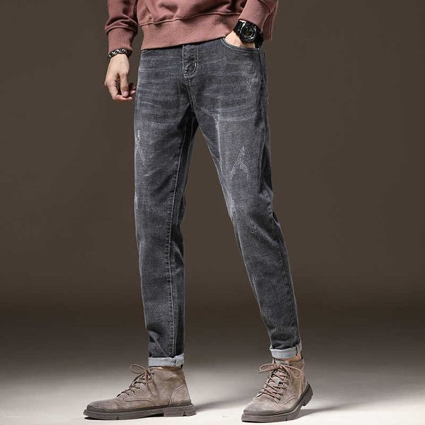 spring and autumn jeans men's slim fit leggings stretch casual versatile fashion long pants, Blue
spring and autumn jeans men's slim fit leggings stretch casual versatile fashion long pants, Blue