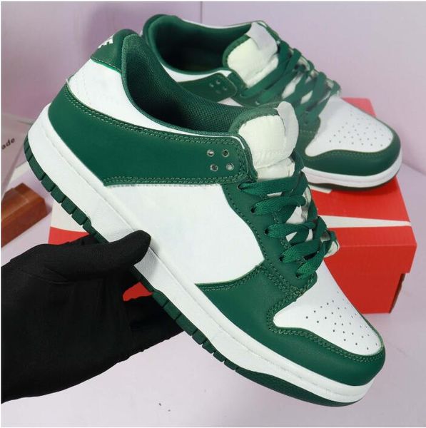 2022 desinger sneakers brand sneaker designer trainers women man casual shoes real leather gold ace slides triple slippers sandals boots5, Black
2022 desinger sneakers brand sneaker designer trainers women man casual shoes real leather gold ace slides triple slippers sandals boots5, Black