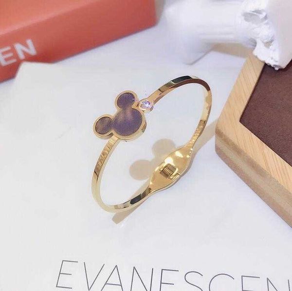 designers men womens bangle classic animal cartoon pattern luxury fashion gold women couples jewelry bracelets memorial, Black
designers men womens bangle classic animal cartoon pattern luxury fashion gold women couples jewelry bracelets memorial, Black