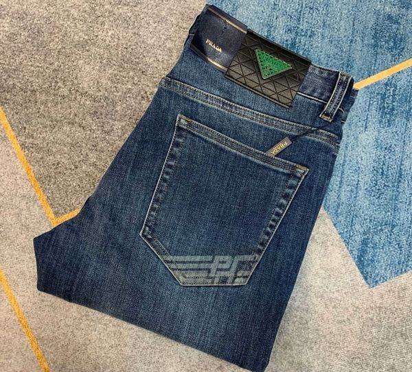 jeans men's 2022 autumn and winter style wash straight tube high elastic casual men's jeans trousers can be commercialv96p, Blue
jeans men's 2022 autumn and winter style wash straight tube high elastic casual men's jeans trousers can be commercialv96p, Blue