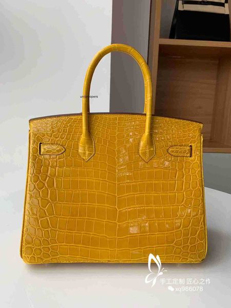 designers handbags herme birkin women bags all manual wax thread sewing bk30cm shiny crocodile skin amber gold buckle portable women's
designers handbags herme birkin women bags all manual wax thread sewing bk30cm shiny crocodile skin amber gold buckle portable women's