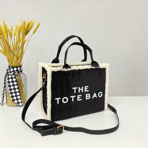 designer luxury marc tote bag leather capacity versatile women mini medium small bags marcjacobs handbags multicolour fashion shoulder purse
designer luxury marc tote bag leather capacity versatile women mini medium small bags marcjacobs handbags multicolour fashion shoulder purse