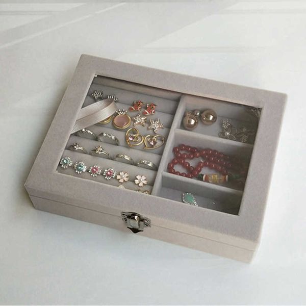 jewelry boxes gray velvet display box case for rings earrings bracelets necklaces or ornaments storage organizer l221021, Black;white
jewelry boxes gray velvet display box case for rings earrings bracelets necklaces or ornaments storage organizer l221021, Black;white