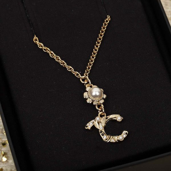 2022 luxury quality charm pendant necklace with nature shell beads and black color in 18k gold plated have box stamp ps3438a, Golden
2022 luxury quality charm pendant necklace with nature shell beads and black color in 18k gold plated have box stamp ps3438a, Golden